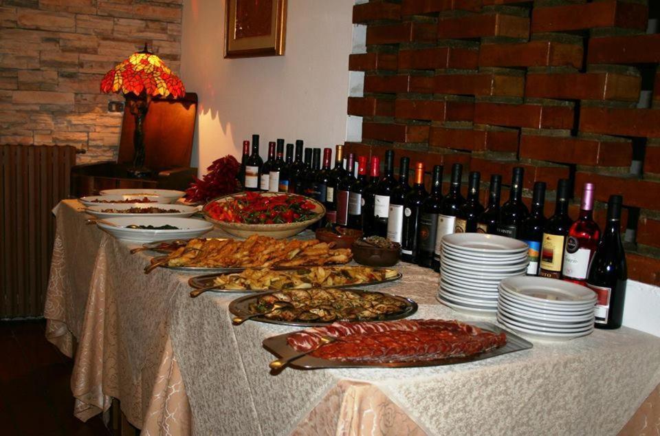 Hotel Duca Di Calabria Serra San Bruno Eksteriør bilde