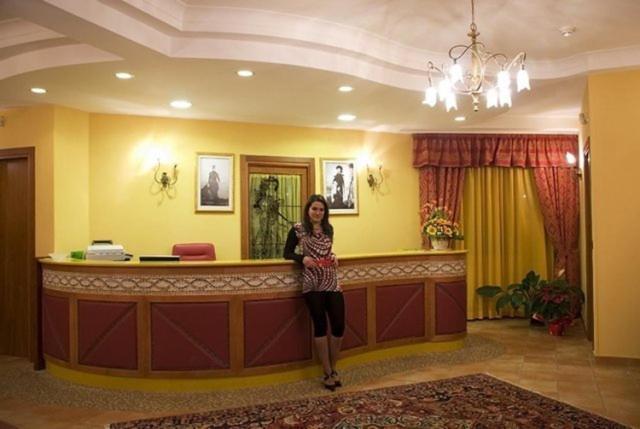 Hotel Duca Di Calabria Serra San Bruno Eksteriør bilde