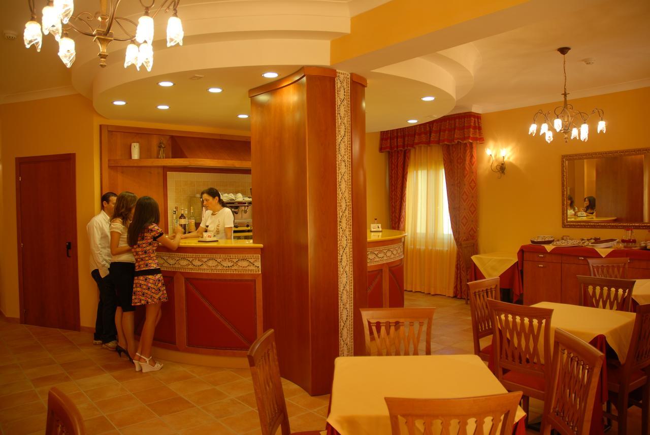 Hotel Duca Di Calabria Serra San Bruno Eksteriør bilde